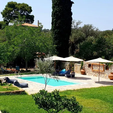 Hébergement de vacances With Private Pool Poros Town